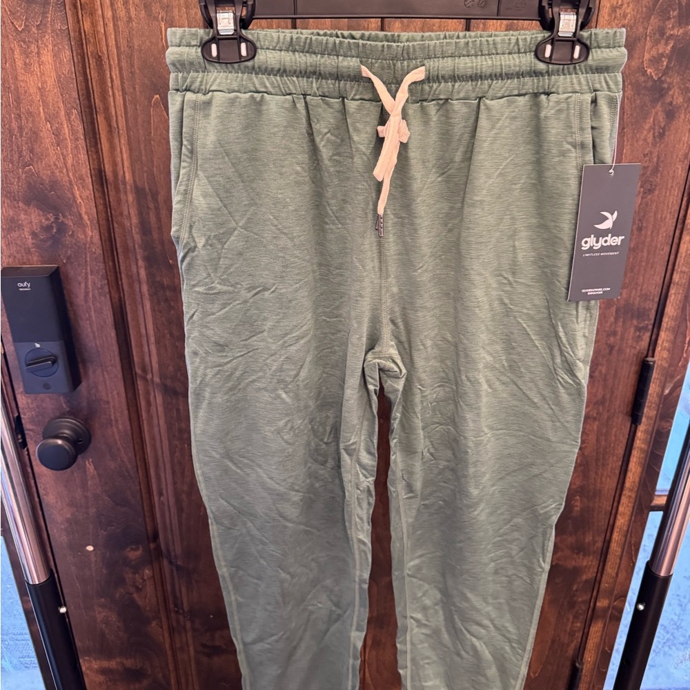 Glyder Women’s Olive Jogger Pants